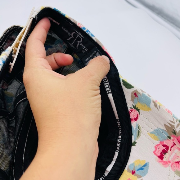 ROBIN RUTH Floral Quilted White Pastel Colors California Baseball Hat - Picture 5 of 6